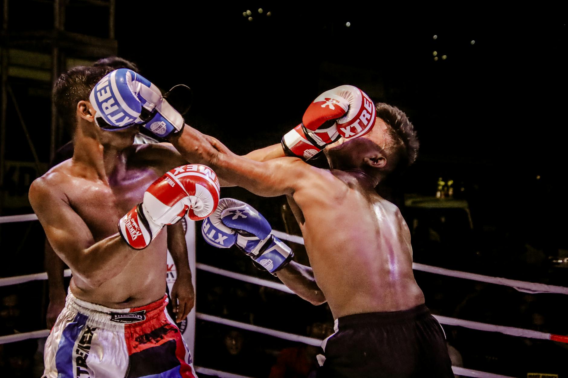 Boxing IPTV UK – Live Fights Matchroom & Queensberry — UK IPTV guide illustration